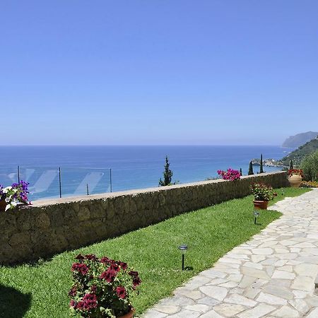 Pelagos Agios Gordios Agios Gordios  Buitenkant foto